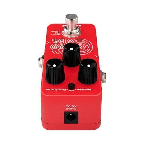 NUX Voodo Vibe NCH-3 Mini Uni-Vie Effect Pedal Bundle w/2x Strukture S6P48 Woven Right Angle Patch Cables, 12x Guitar Picks and Liquid Audio Polishing Cloth