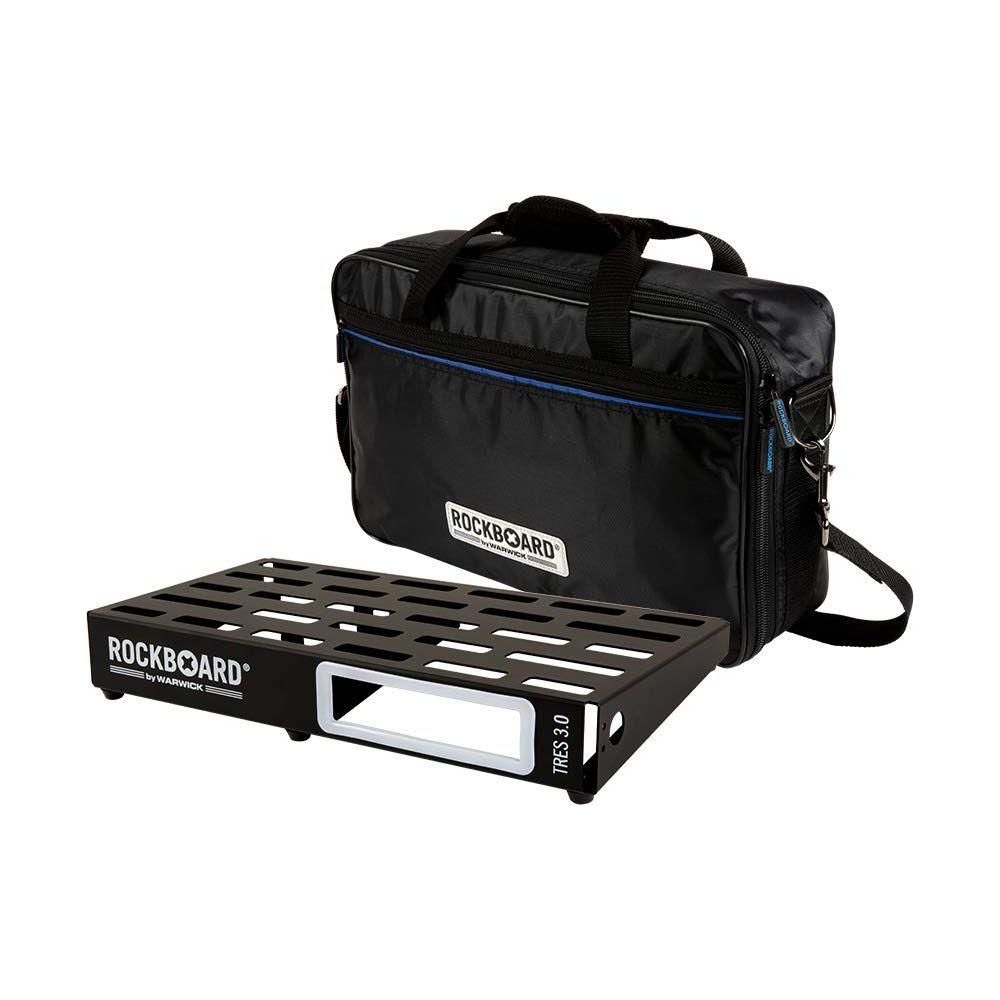 RockBoard TRES 3.0 (9.25" x 16.75"), with Pro GigBag