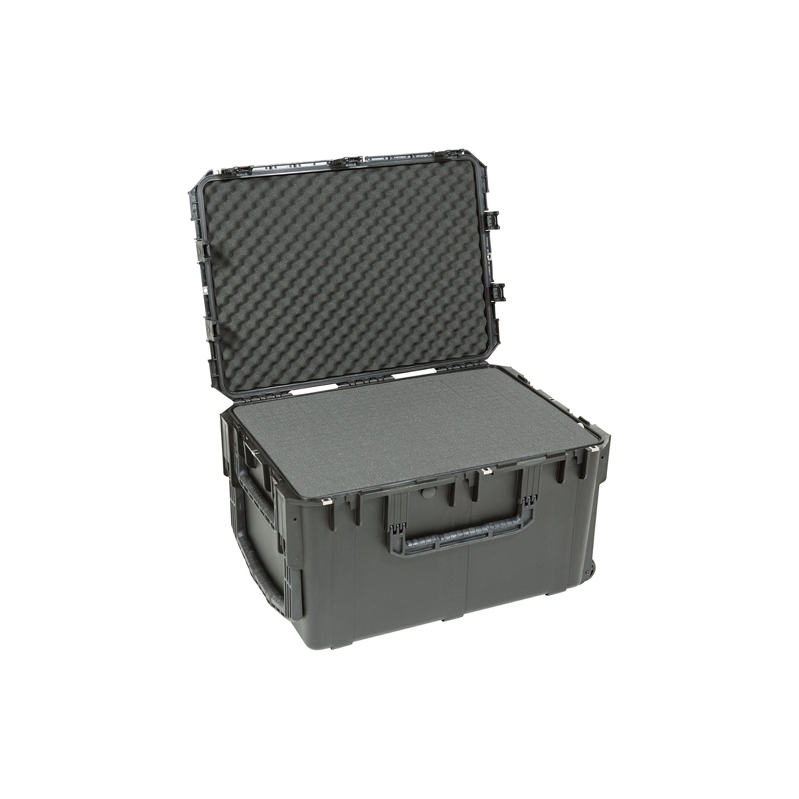 SKB 3I-3021-18BC iSeries 30.5" x 21" x 18" - Cubed Foam w/Wheels, Black